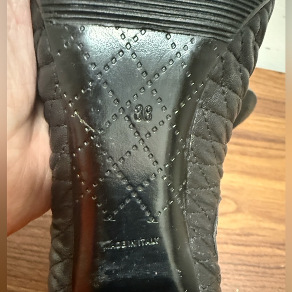 Chanel Authentic Woman’s Black Quilted Ankle Boot with Side Zipper. Size 38. - Picture 7 of 7